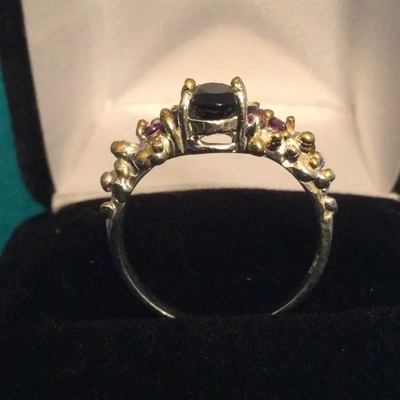 Elegant Genuine Sapphire & Amethyst Ring - Picture 5 of 12